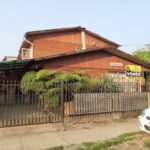 Hostal en venta, 10 dormitorios, excelente ubicación en Lautaro