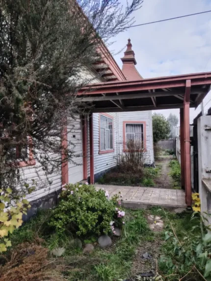 Terreno en venta de 2100 m² en zona ZU-2 de Lautaro