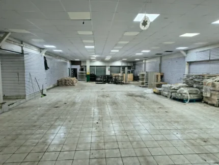 Local comercial en arriendo en Lautaro de 930 metros cuadrados, ex mall chino