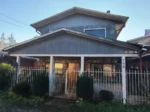 Casa en Villa Yalu Lautaro de 4 dormitorios con cerco perimetral y portón metálico